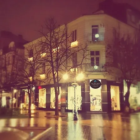 Yha Levitt Smart Hostel *