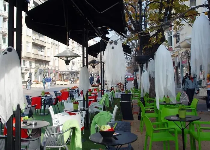 Yha Levitt Smart * Sofía