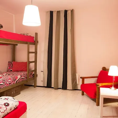 Yha Levitt Smart * Sofia